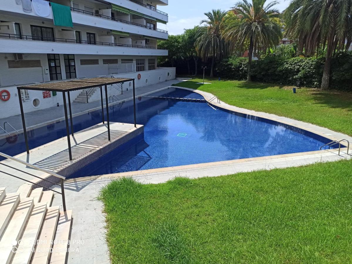 Apartaments Familiar Cerca Port Aventura Салоу Екстер'єр фото